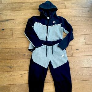 Nike Tech Men’s Small S